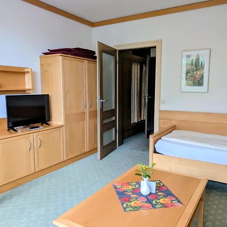 Ξενοδοχείο Kneippkurhaus St Josef 3*